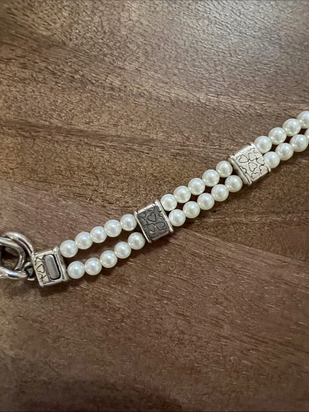 Brighton white bead